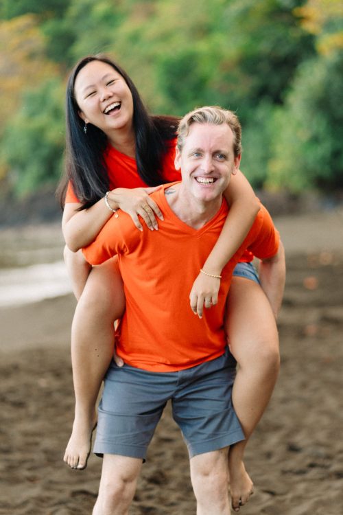 ENGAGEMENT PHOTO SESSION ON A BLACK SAND BEACH IN TAHITI